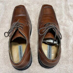 Johnston & Murphy Men's Brown Dress Shoes size 10.5 - Great condition